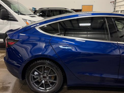 Used 2018 Tesla Model 3 Long Range image 14