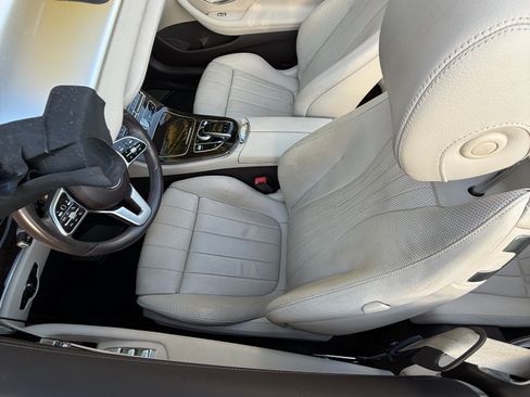 Used 2019 Mercedes-Benz E 450 4MATIC Cabriolet image 10