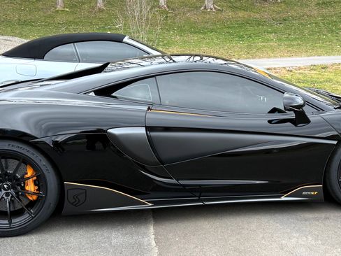 Used 2019 McLaren 600LT image 26