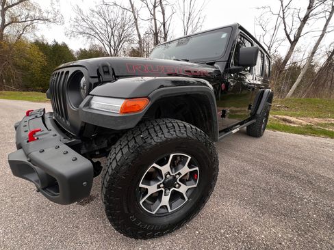 Used 2022 Jeep Wrangler Unlimited Rubicon w/ Steel Bumper Group AWD/4WD image 19