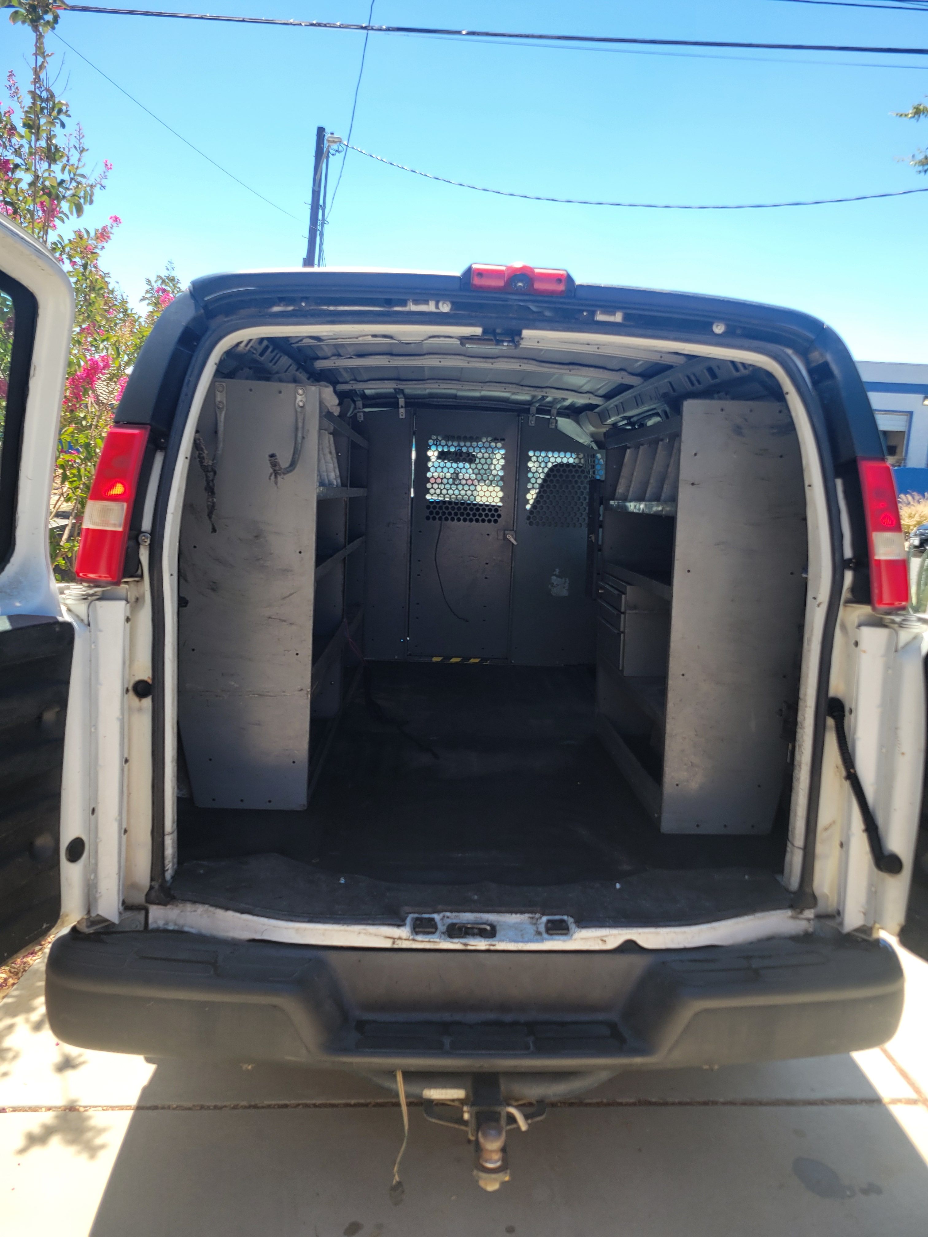Used 2006 GMC Savana 2500 RWD image 6