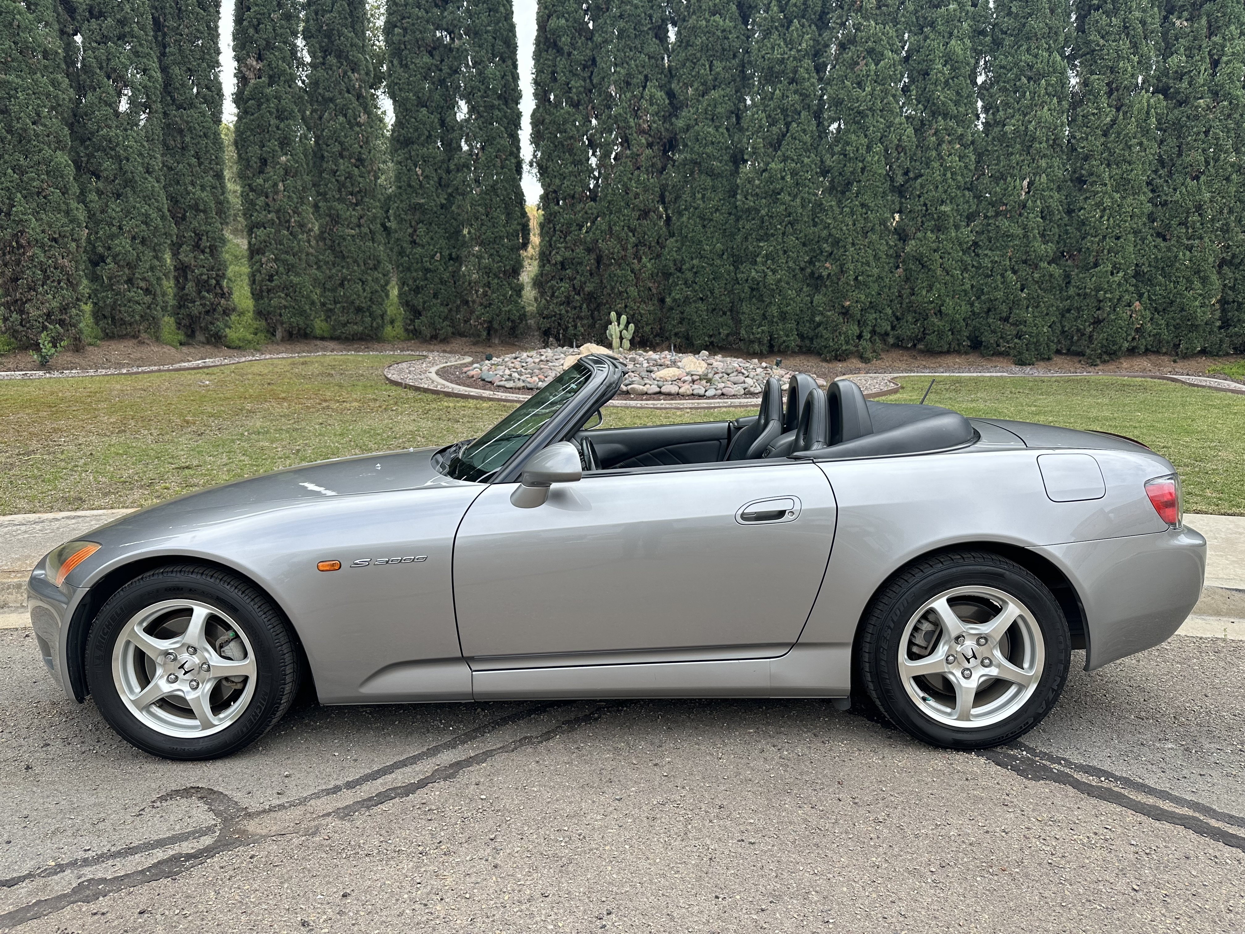 Used 2000 Honda S2000 image 1