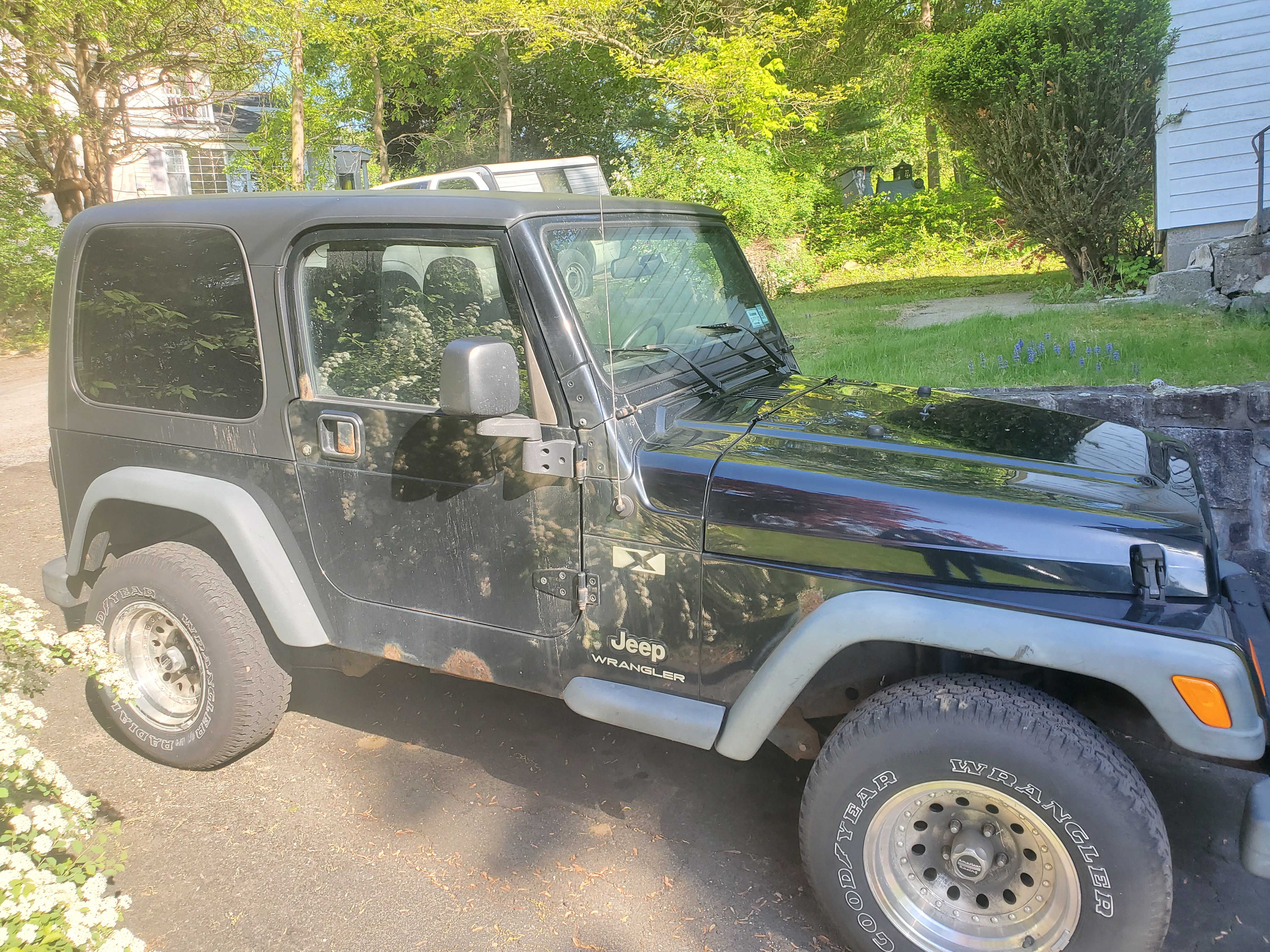 Used 2004 Jeep Wrangler X w/ Full Face Tire & Wheel Group AWD/4WD image 5