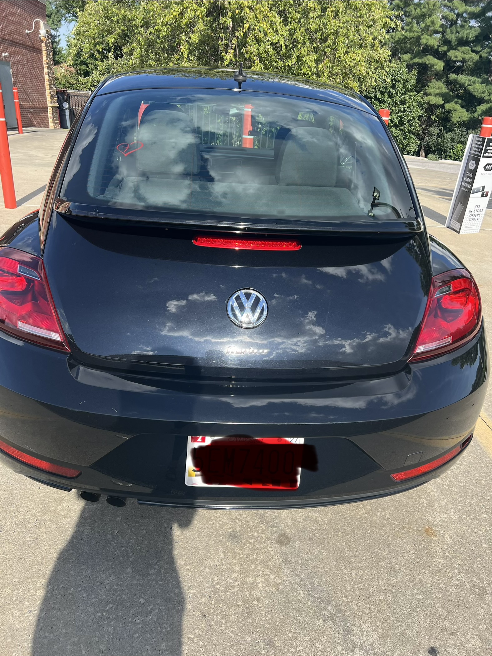 Used 2018 Volkswagen Beetle 2.0T S FWD image 8
