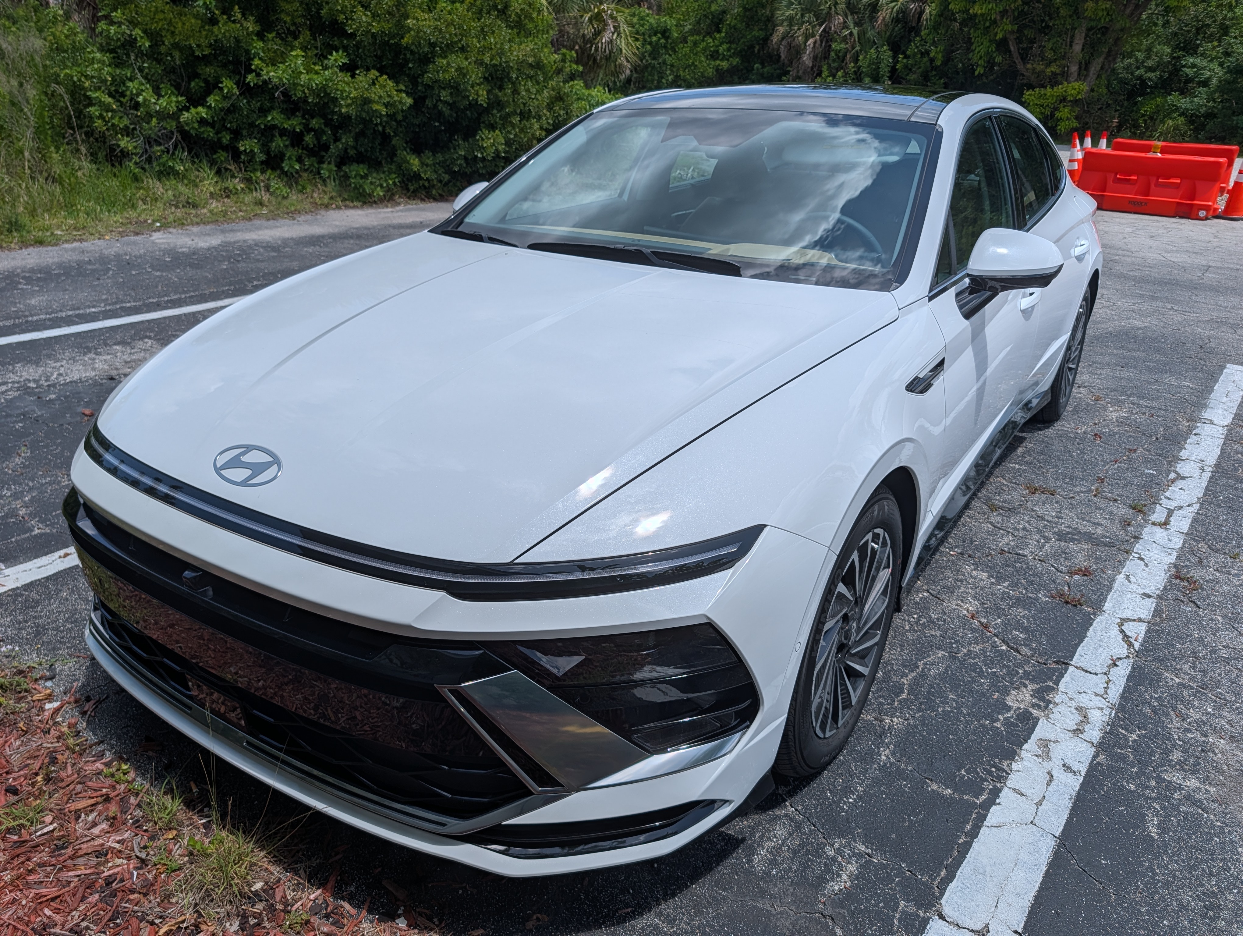 Used 2026 Hyundai Sonata Limited FWD image 11