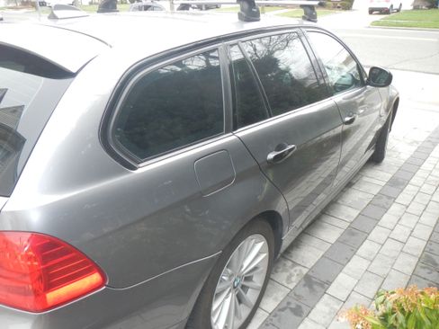 Used 2011 BMW 328i xDrive Wagon AWD/4WD image 5