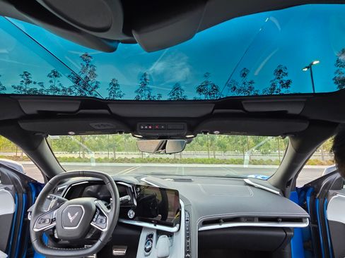 Used 2024 Chevrolet Corvette Stingray Preferred Cpe w/ Z51 Performance Package image 15