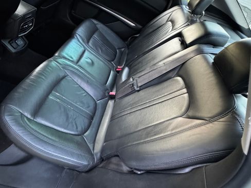 Used 2014 Lincoln MKZ Hybrid FWD image 11