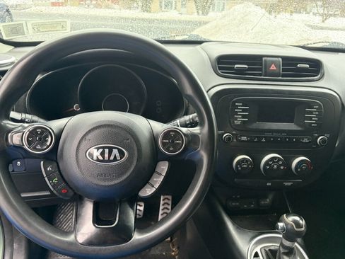 Used 2014 Kia Soul image 11