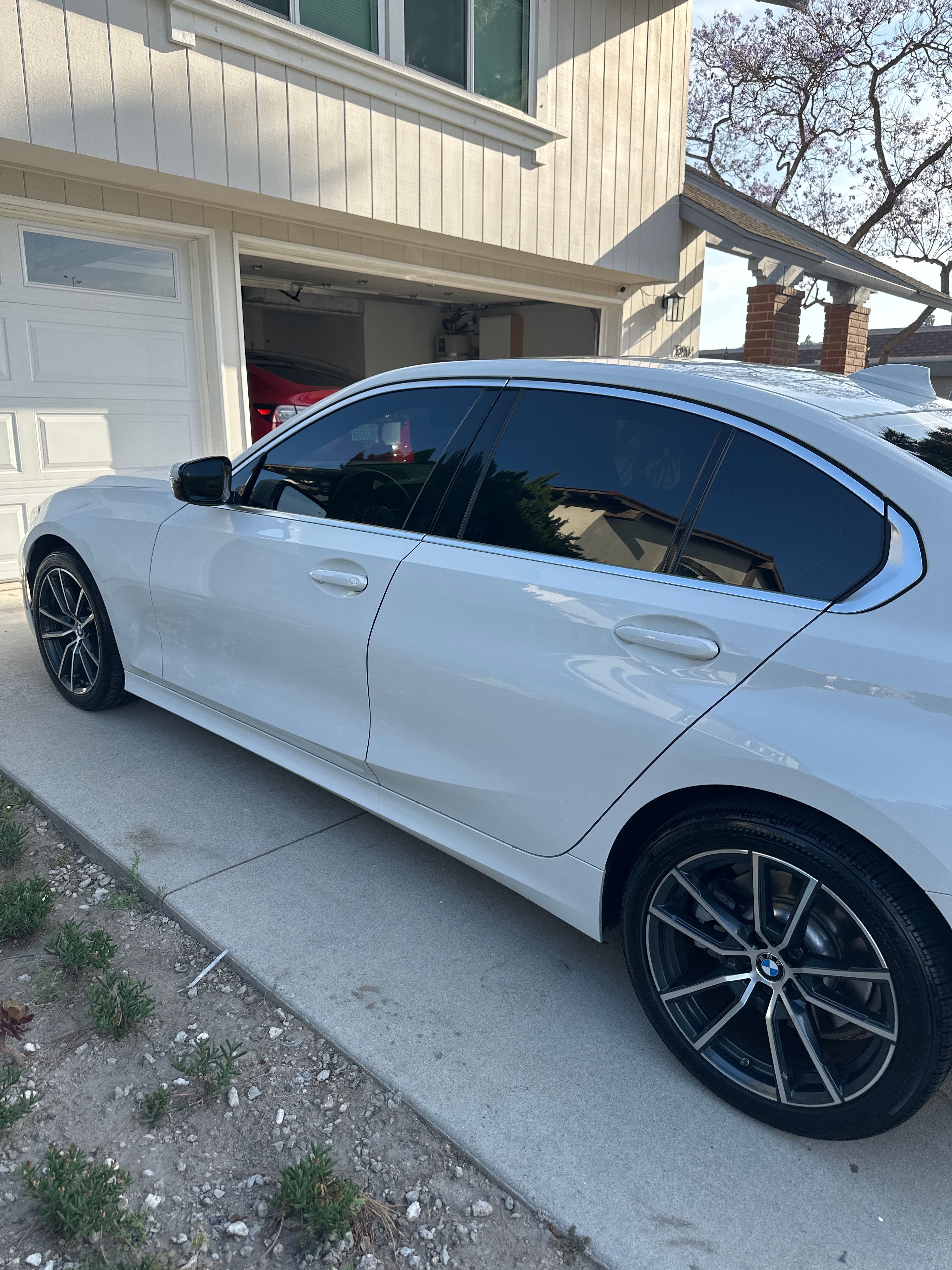 Used 2019 BMW 330i Sedan w/ Premium Package RWD image 9