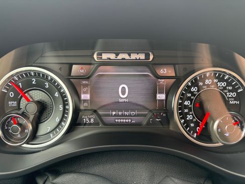 Used 2022 RAM 1500 Laramie w/ Sport Appearance Package AWD/4WD image 17