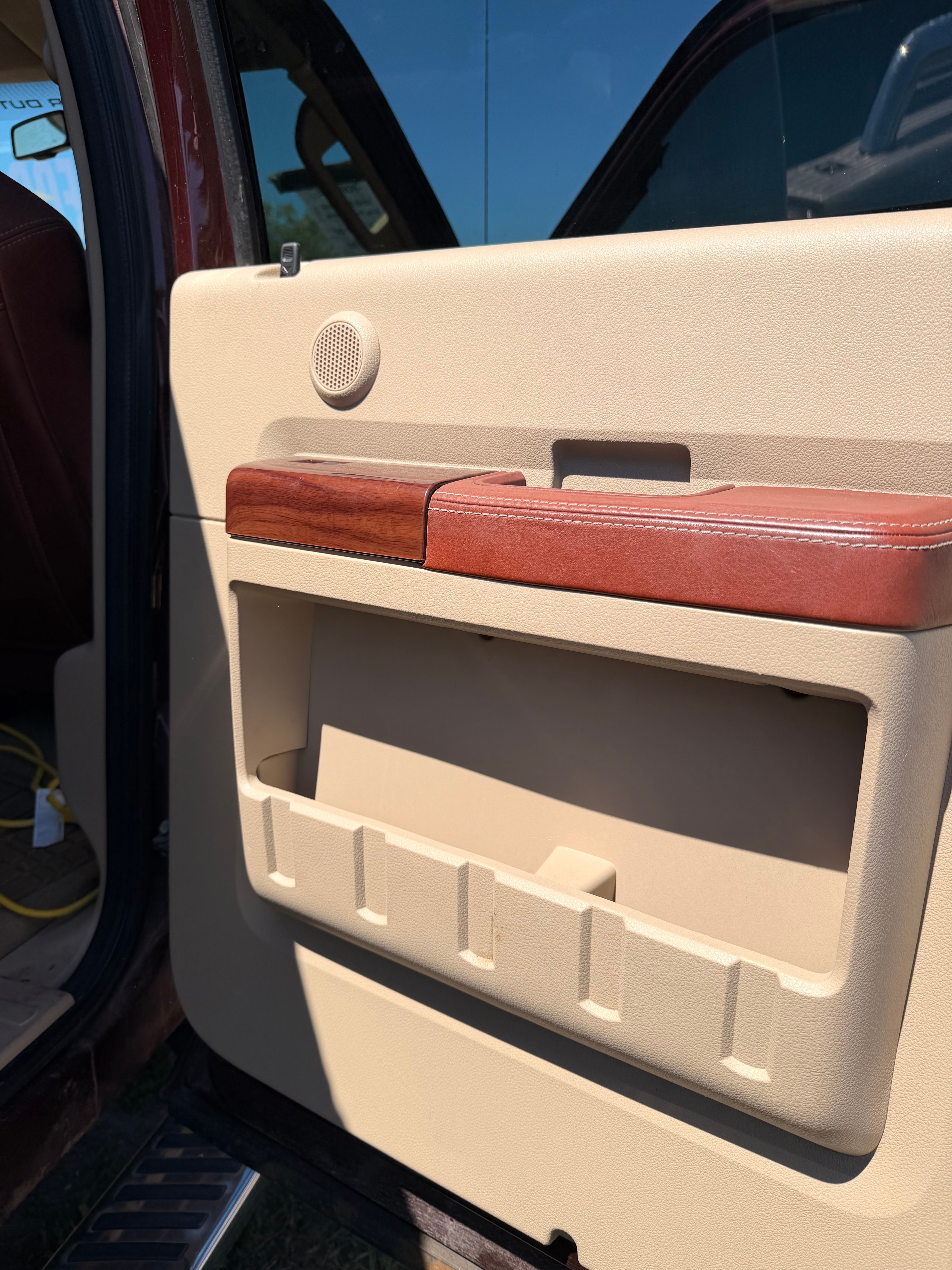Used 2010 Ford F350 King Ranch AWD/4WD image 12