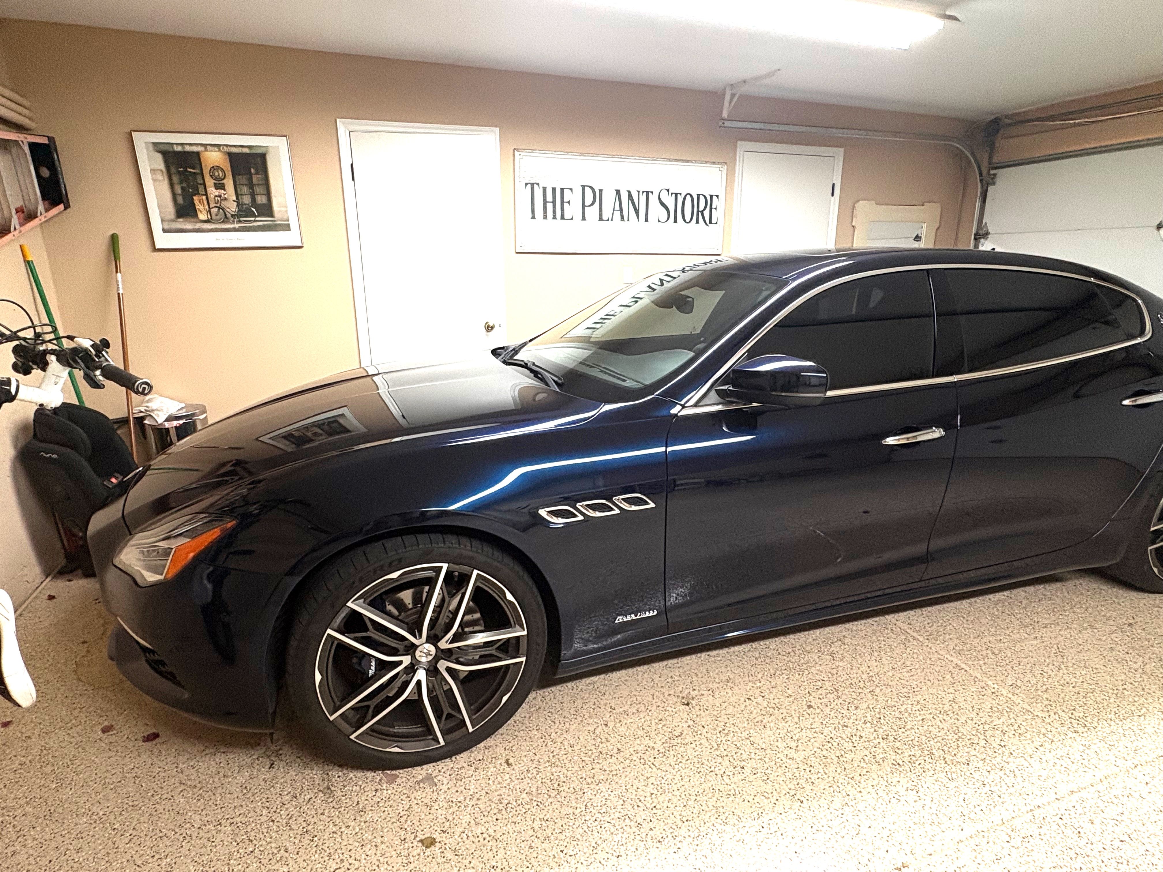 Used 2021 Maserati Quattroporte S GranLusso RWD image 2