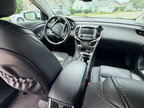 Used 2016 Buick LaCrosse Leather FWD image 18