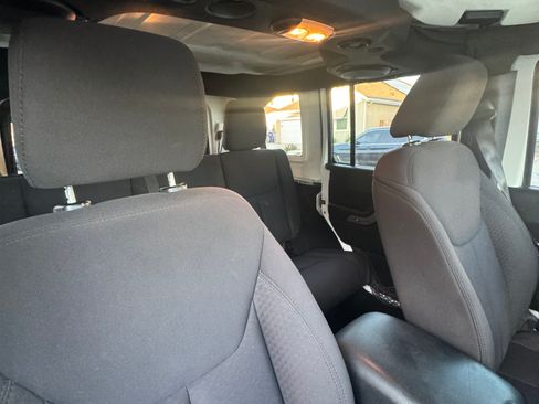 Used 2014 Jeep Wrangler Unlimited Sport w/ Quick Order Package 24S image 12