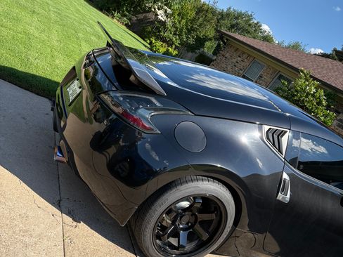 Used 2014 Nissan 370Z Coupe RWD image 5