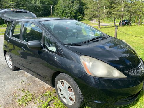 Used 2009 Honda Fit image 2