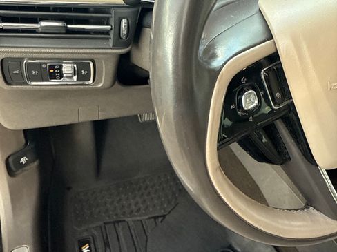 Used 2020 Lincoln Corsair FWD image 13