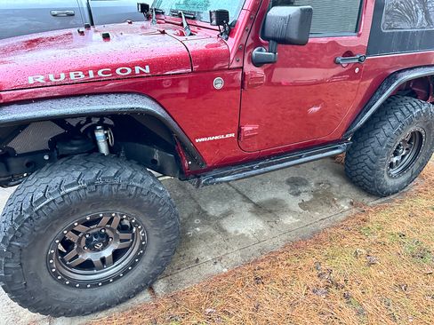 Used 2013 Jeep Wrangler Rubicon w/ PWR Convenience Group AWD/4WD image 4
