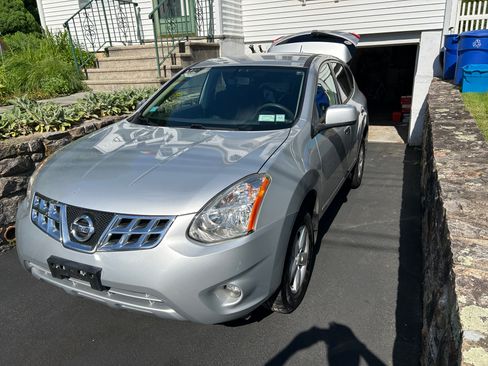 Used 2013 Nissan Rogue S w/ Special Edition Pkg AWD/4WD image 1