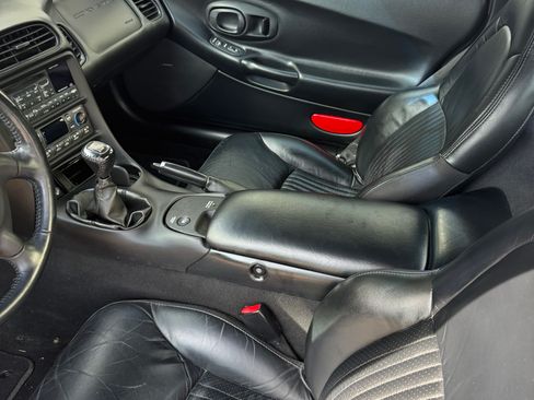 Used 2003 Chevrolet Corvette Z06 w/ Memory Package, 3 Drivers image 16