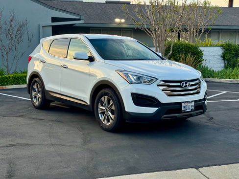 Used 2016 Hyundai Santa Fe Sport image 5