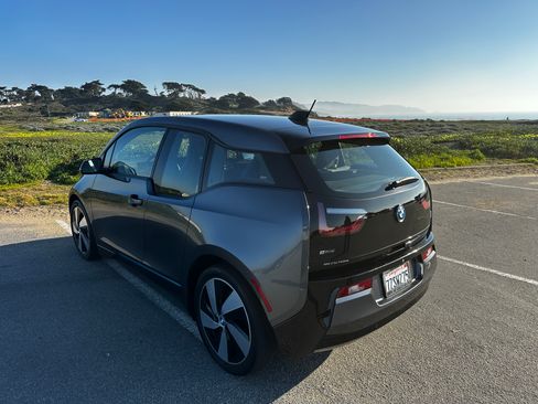 Used 2017 BMW i3 w/ Range Extender image 13