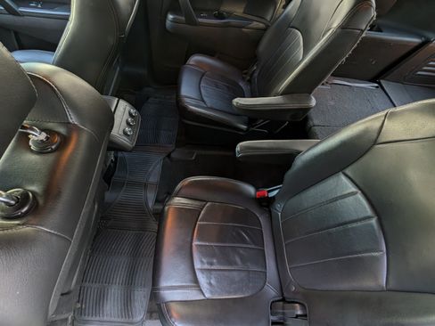 Used 2016 Buick Enclave Leather image 12