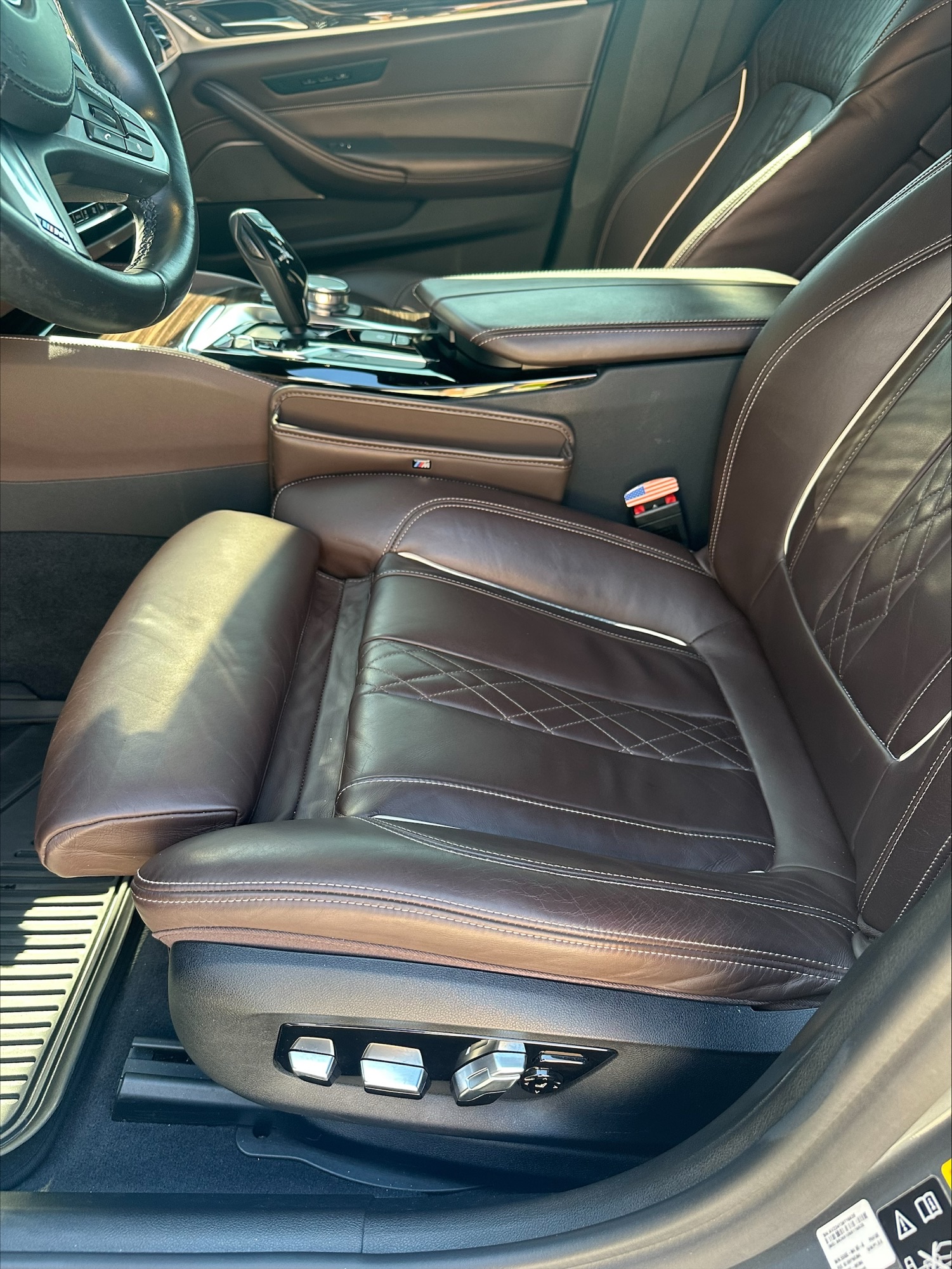 Used 2018 BMW M550i xDrive AWD/4WD image 16