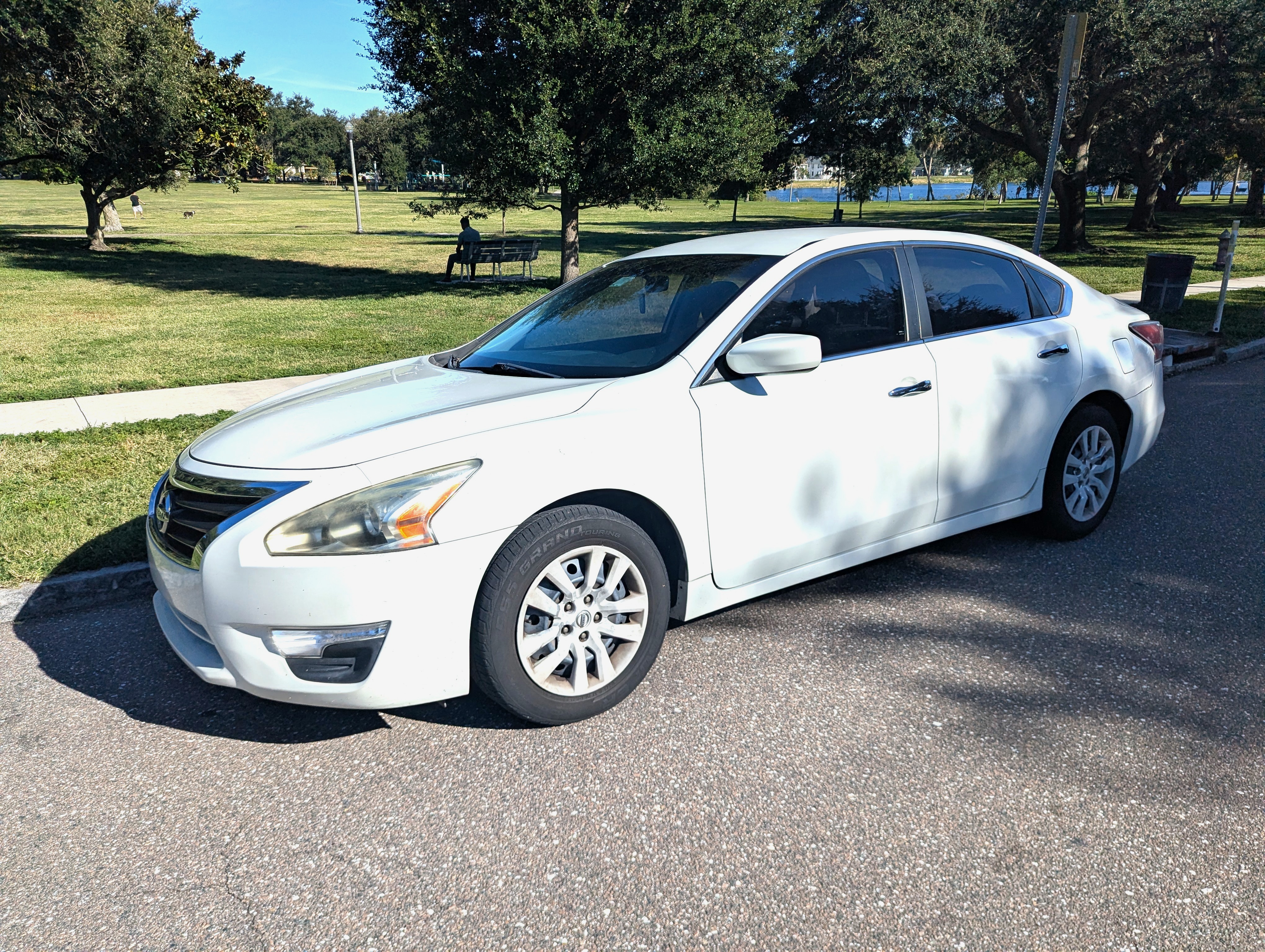 Used 2014 Nissan Altima 2.5 S FWD image 1