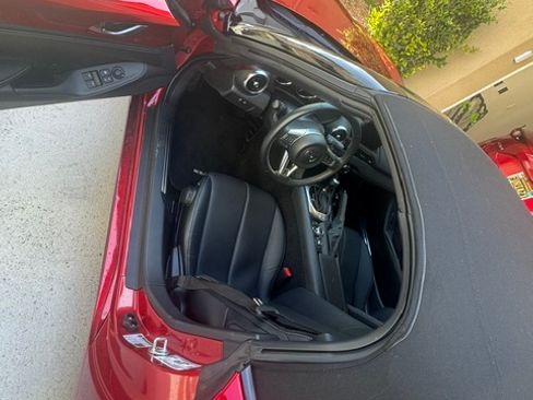 Used 2023 MAZDA MX-5 Miata Grand Touring RWD image 11
