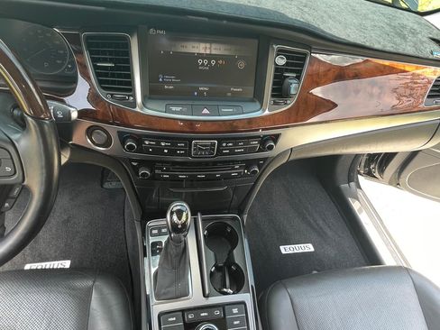 Used 2016 Hyundai Equus Ultimate RWD image 10