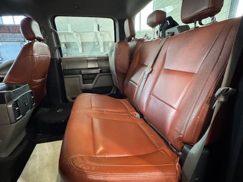 Used 2015 Ford F150 XLT w/ Equipment Group 301A Mid image 6