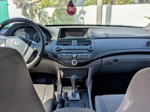 Used 2009 Honda Accord LX-P image 13