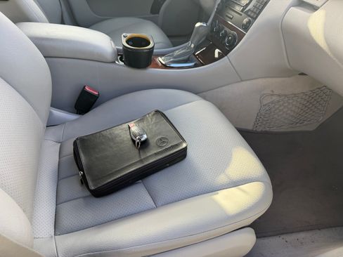 Used 2007 Mercedes-Benz C 280 Sedan image 11