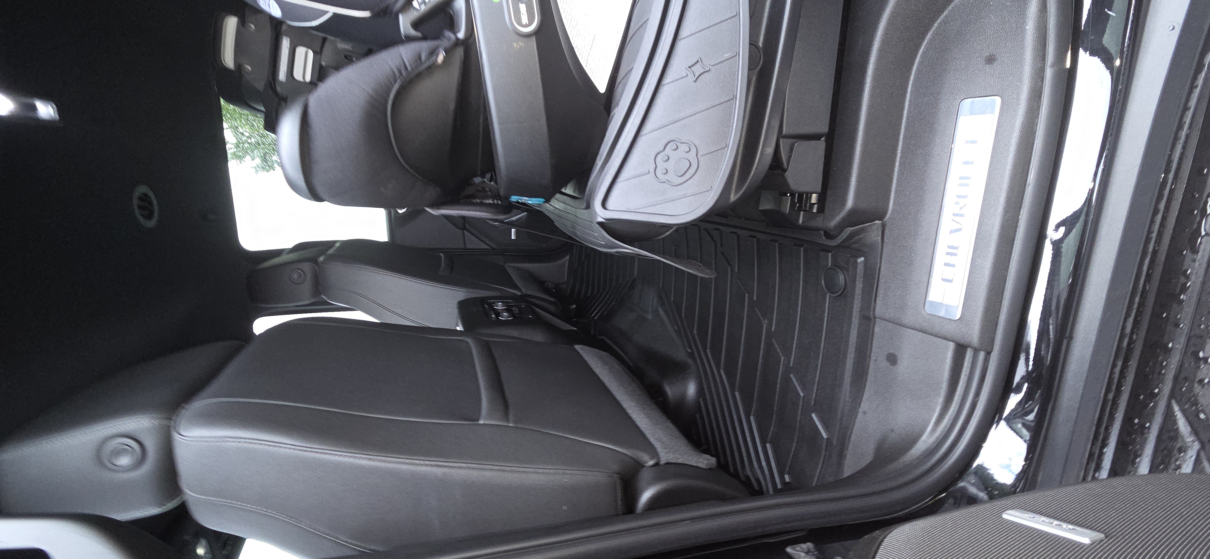 Used 2023 Chevrolet Tahoe LT AWD/4WD image 9