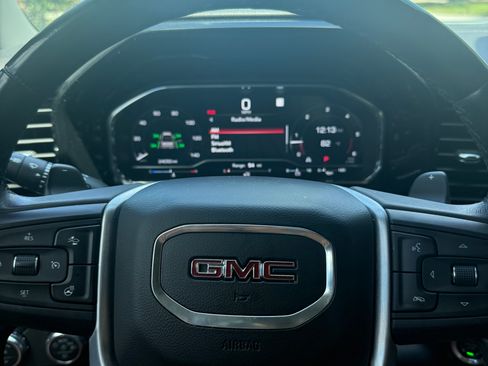 Used 2023 GMC Sierra 1500 SLT w/ SLT Premium Package image 6