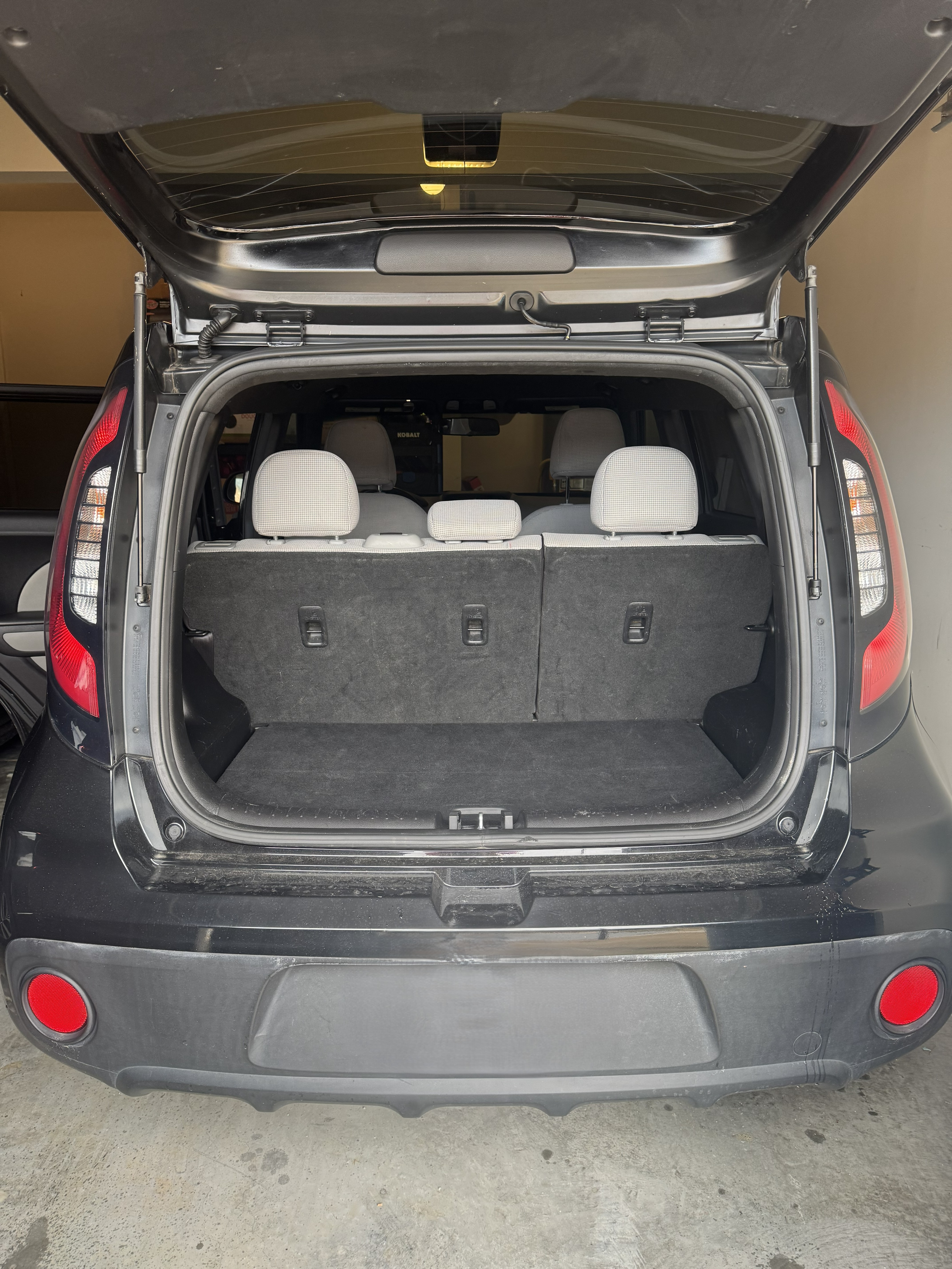 Used 2017 Kia Soul w/ Convenience Package FWD image 6