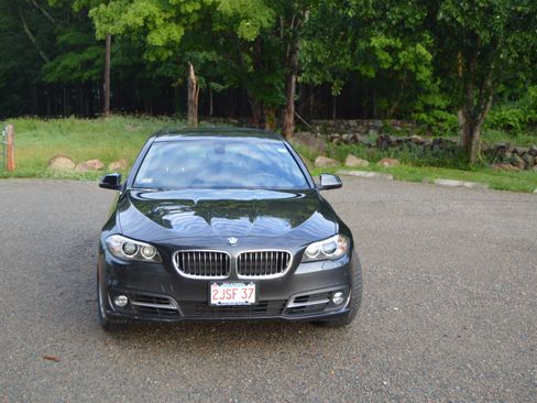 Used 2016 BMW 528i xDrive Sedan AWD/4WD image 10