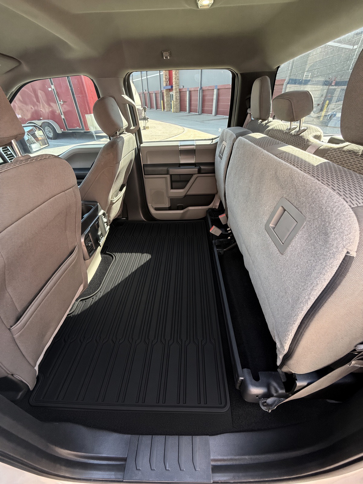 Used 2018 Ford F150 XLT w/ Equipment Group 302A Luxury AWD/4WD image 15