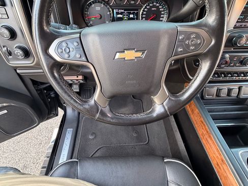 Used 2019 Chevrolet Silverado 2500 High Country w/ Duramax Plus Package AWD/4WD image 15
