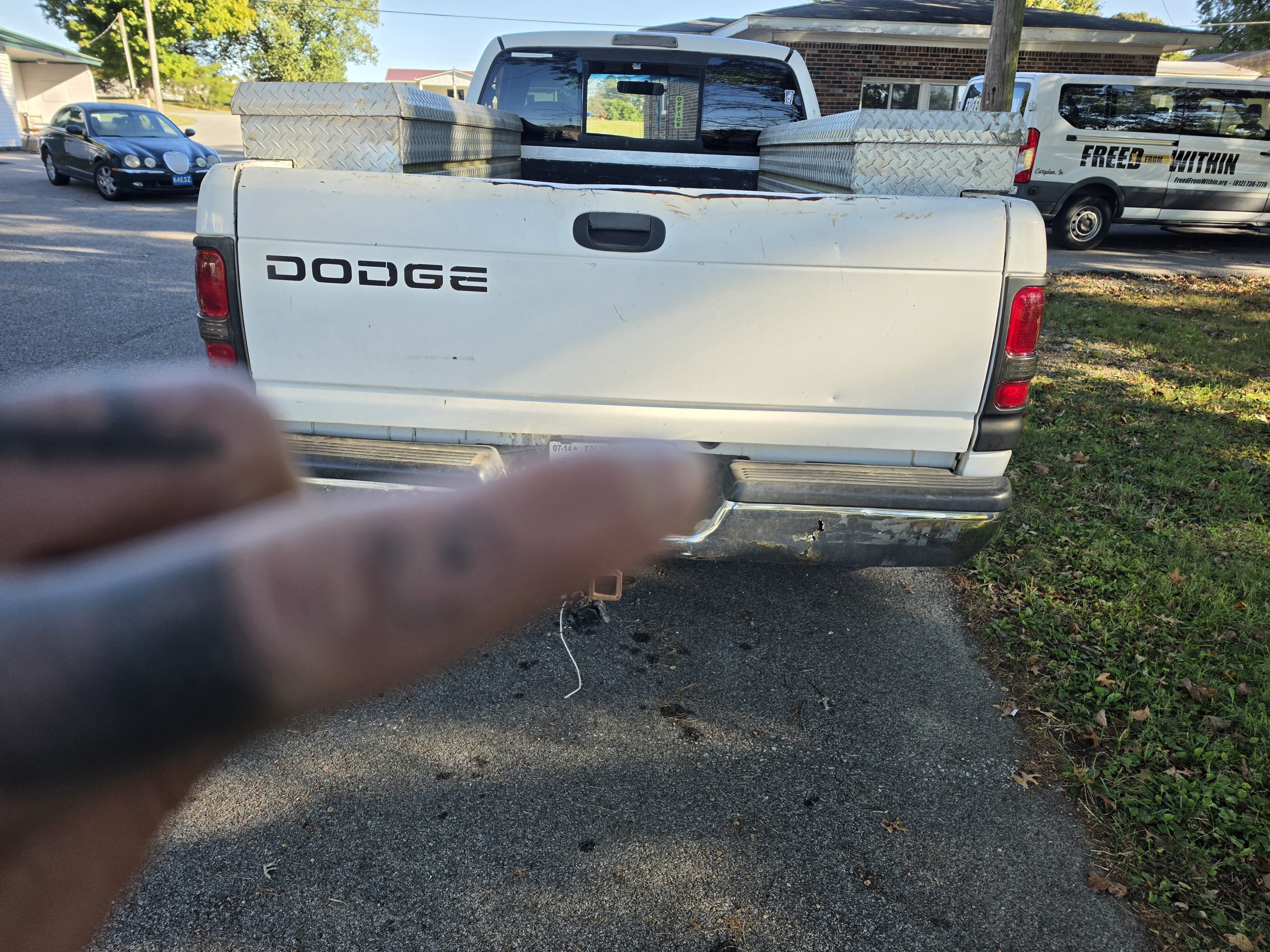Used 2001 Dodge Ram 2500 Truck 2WD Regular Cab image 2