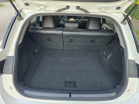 Used 2012 Lexus CT 200h Premium w/ Leather Pkg image 11