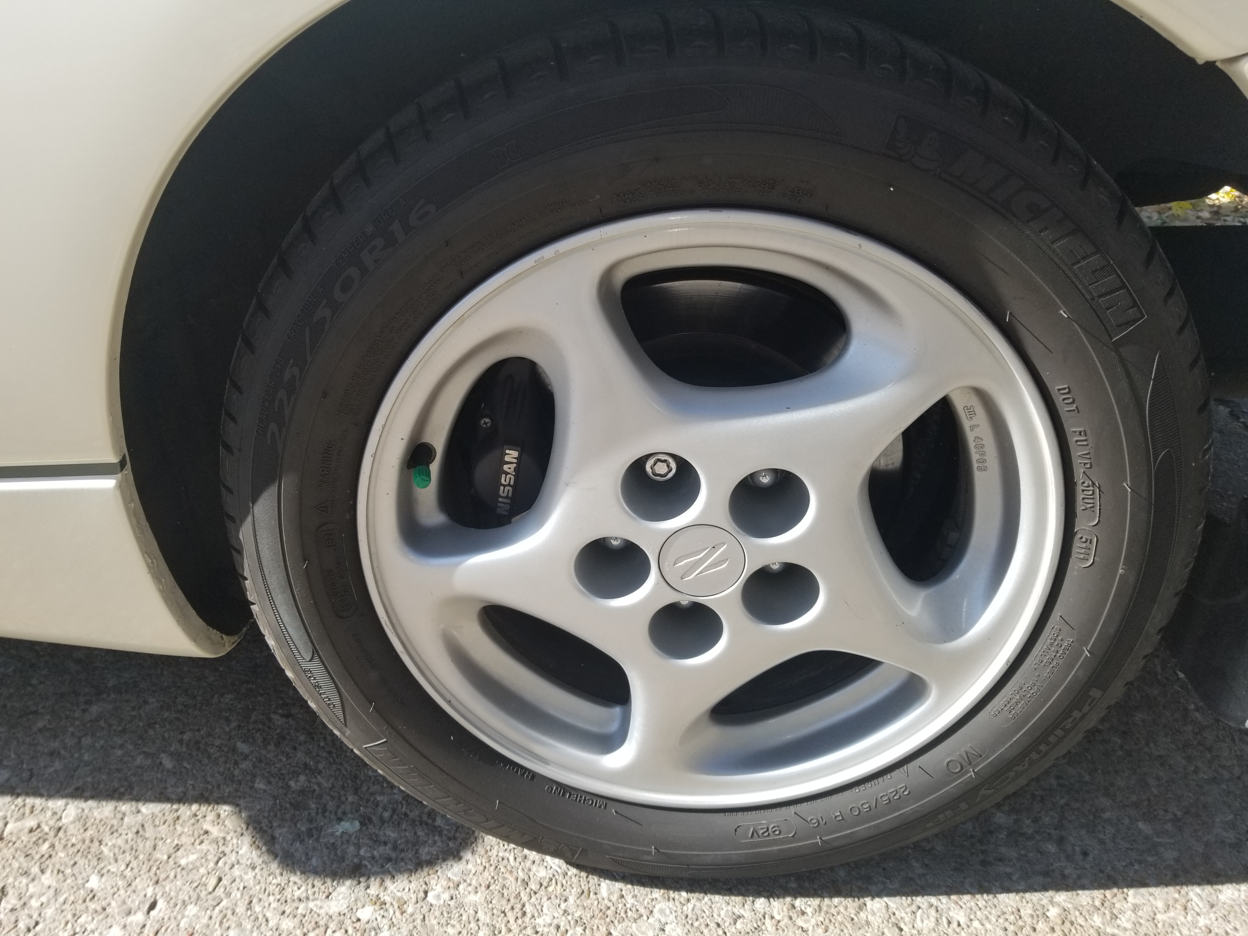 Used 1994 Nissan 300ZX Convertible RWD image 25