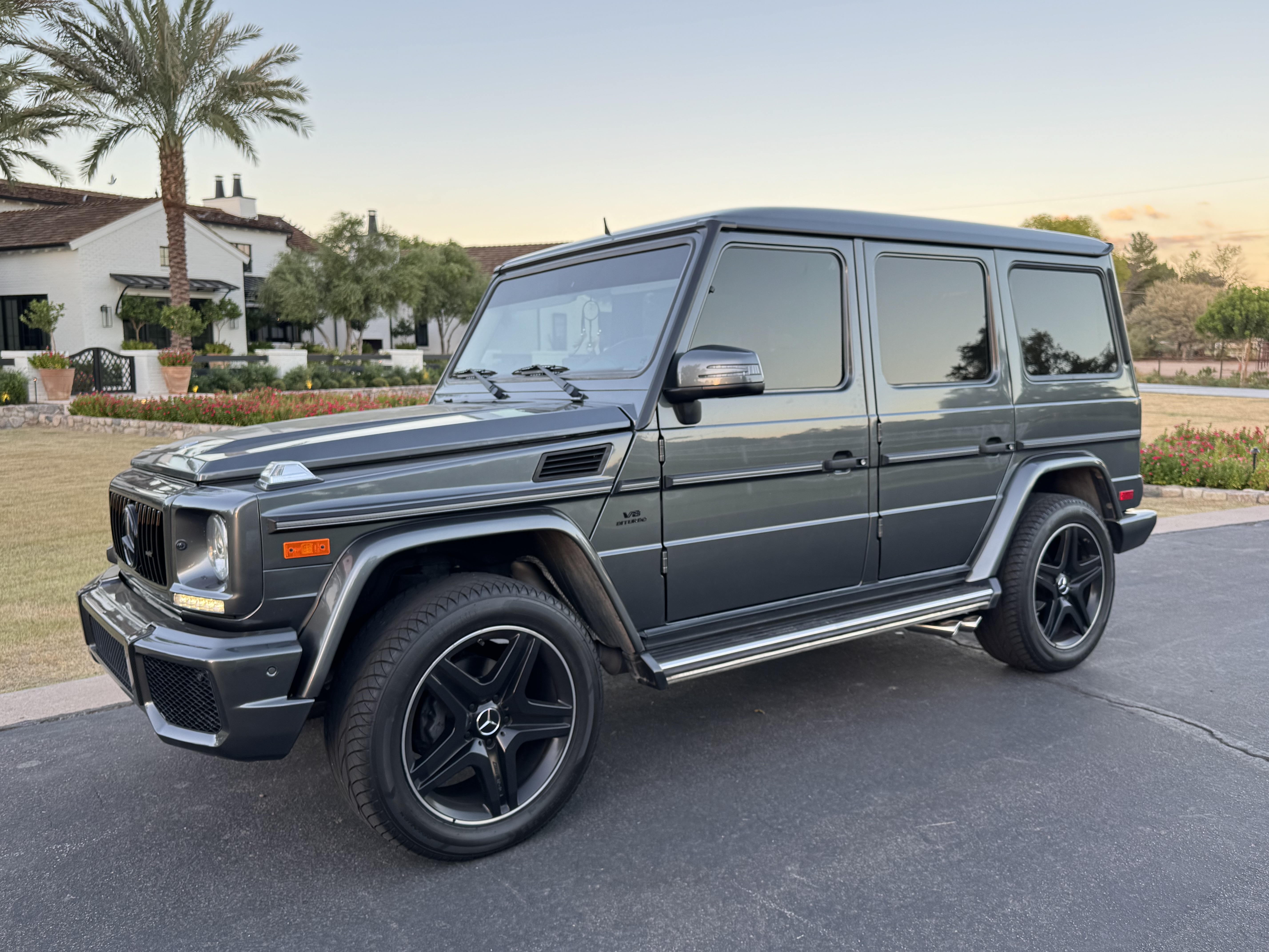 Used 2013 Mercedes-Benz G 550 image 2