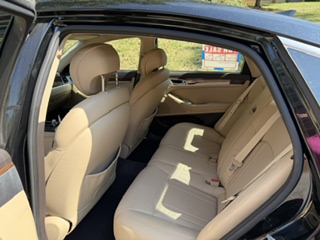Used 2015 Hyundai Genesis 3.8 RWD image 11