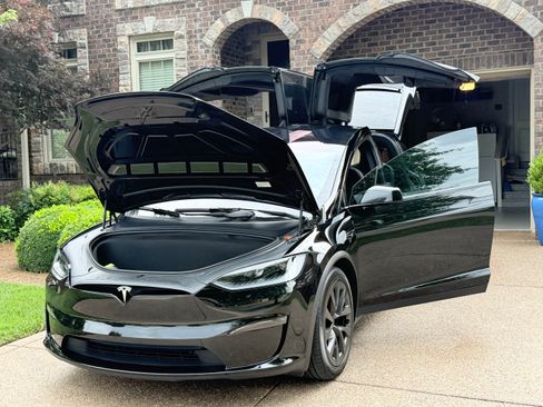 Used 2024 Tesla Model X AWD/4WD image 6