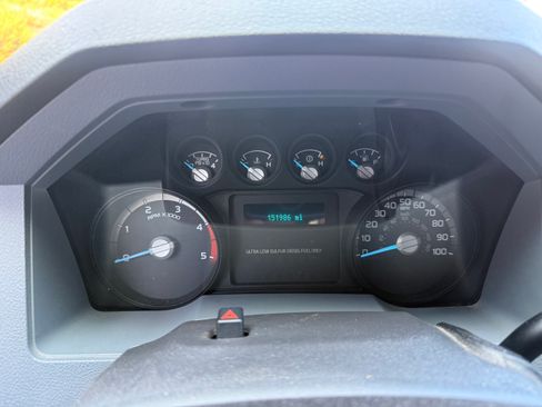Used 2015 Ford F250 XLT w/ XLT Interior Package RWD image 11