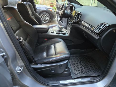 Used 2019 Jeep Grand Cherokee Trailhawk w/ Trailhawk Luxury Group image 19