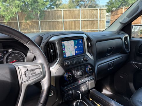 Used 2021 Chevrolet Silverado 1500 LTZ w/ LTZ Premium Texas Edition image 13